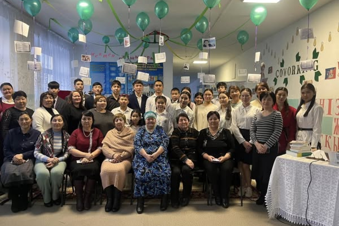 Ақиық ақын Мұқағали Мақатаевтың туған күніне орай қазақ тілі мен әдебиеті пәнінің мұғалімдері мектеп оқушыларының қатысуымен “Өсіңіз, Жетіліңіз, Тасқындаңыз” тақырыбында әдеби - сазды кеш ұйымдастырды.