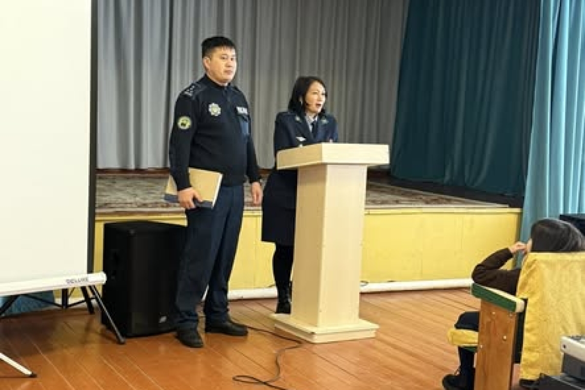 Мектебімізде құқықбұзушылықтың алдын алу мақсатында учаскелік инспектордың қатысуымен оқушыларға арналған маңызды түсіндірме жұмыстары өткізілді.